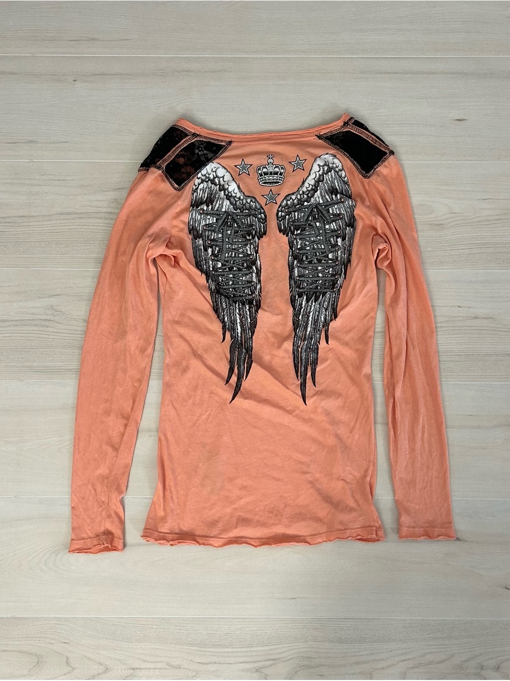 sinful wing long sleeve - Picture 6 of 8